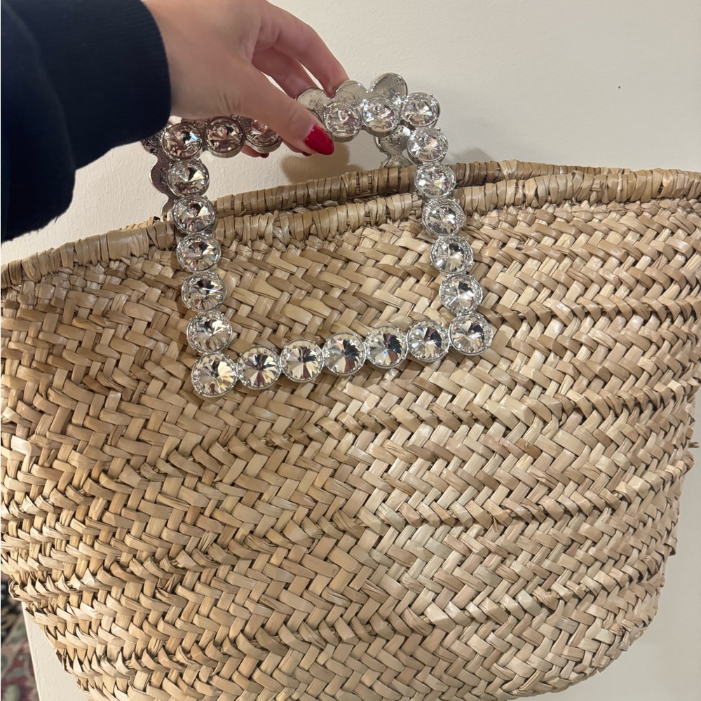 Elegant Tan Woven Bag with Crystal Handle
